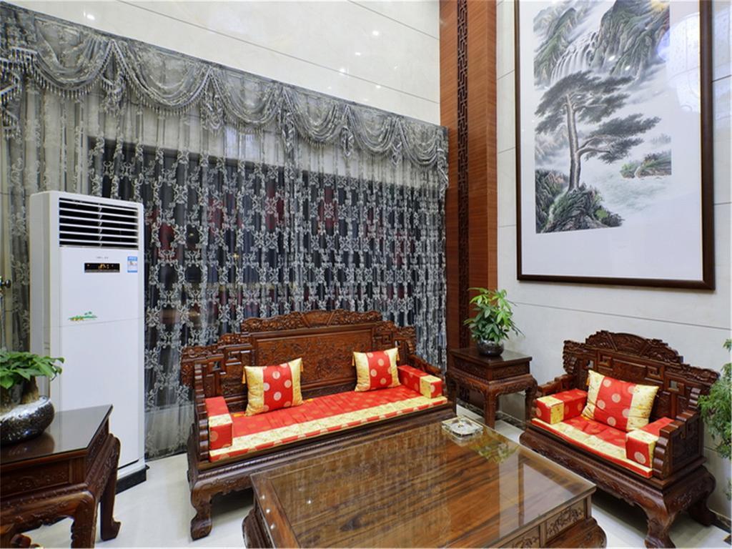 גואנגג'ואו Fucheng Business Hotel מראה חיצוני תמונה